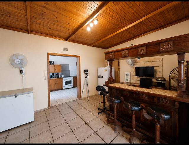 3 BEDROOM HOUSE FOR SALE IN VANDERBIJLPARK SE 1